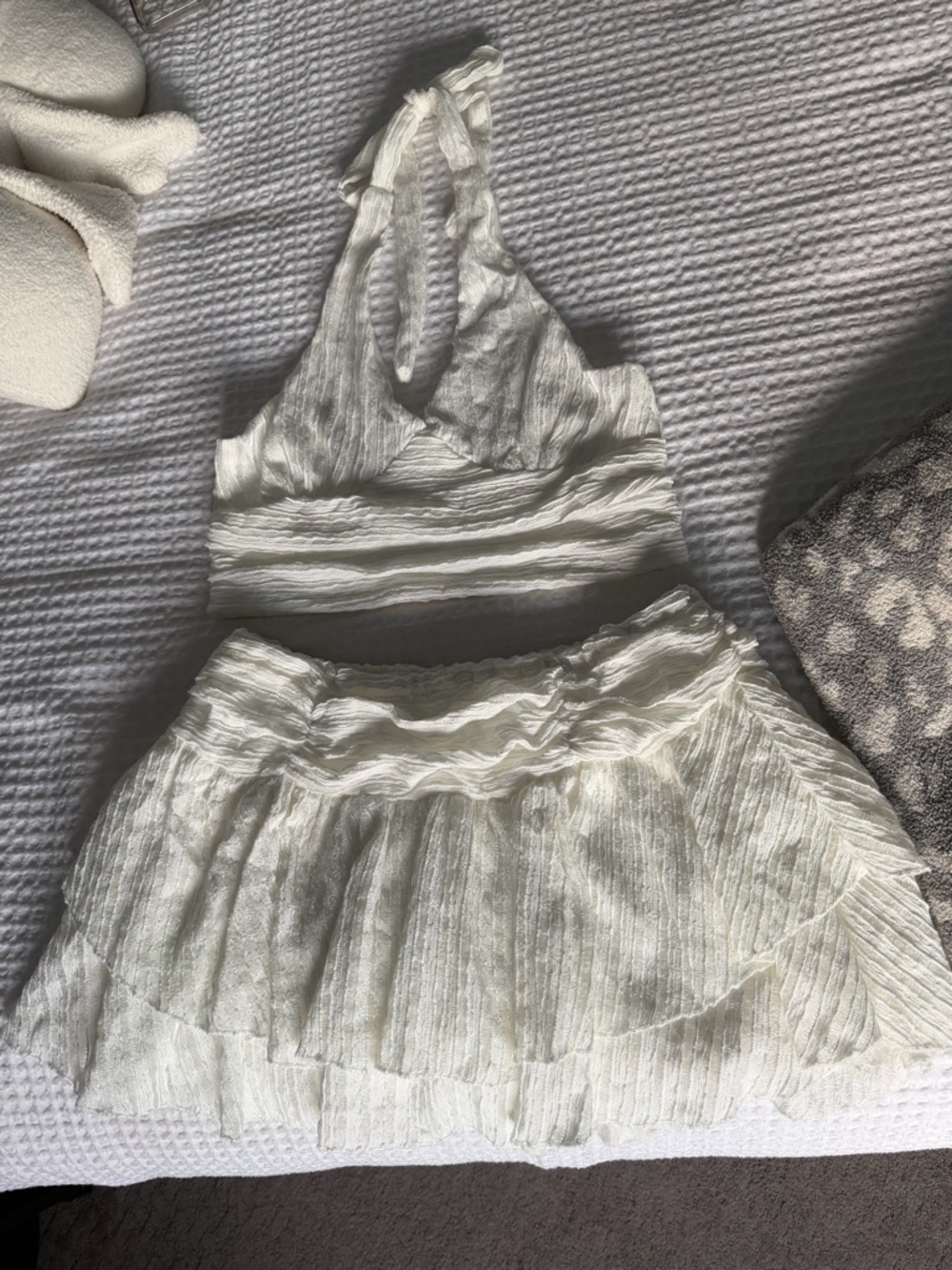 2 Piece Set - Picture 2 of 6